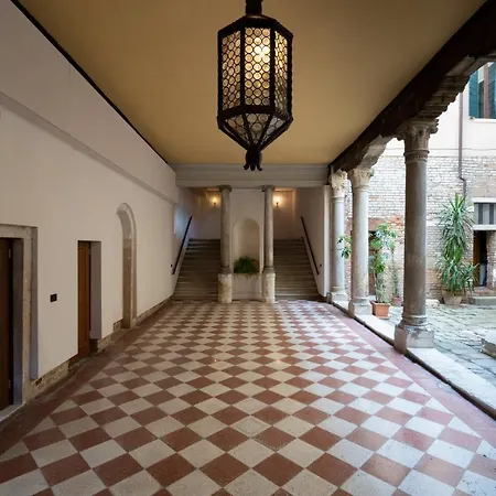 Apartment Ca' Longo Palace Velluto
