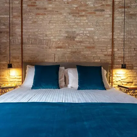 Ca' Longo Palace Velluto *