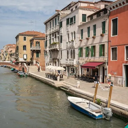 Ca' Longo Palace Velluto * Βενετία